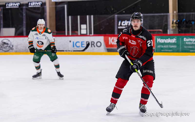 Jesse Kylmäniemen sopimus Pyryn kanssa purettu